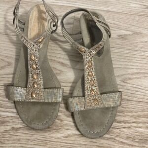 Unbranded Wedge Sandals Women 7.5M Gold Rhinestone T-Strap Fair GLAM SHIMMER